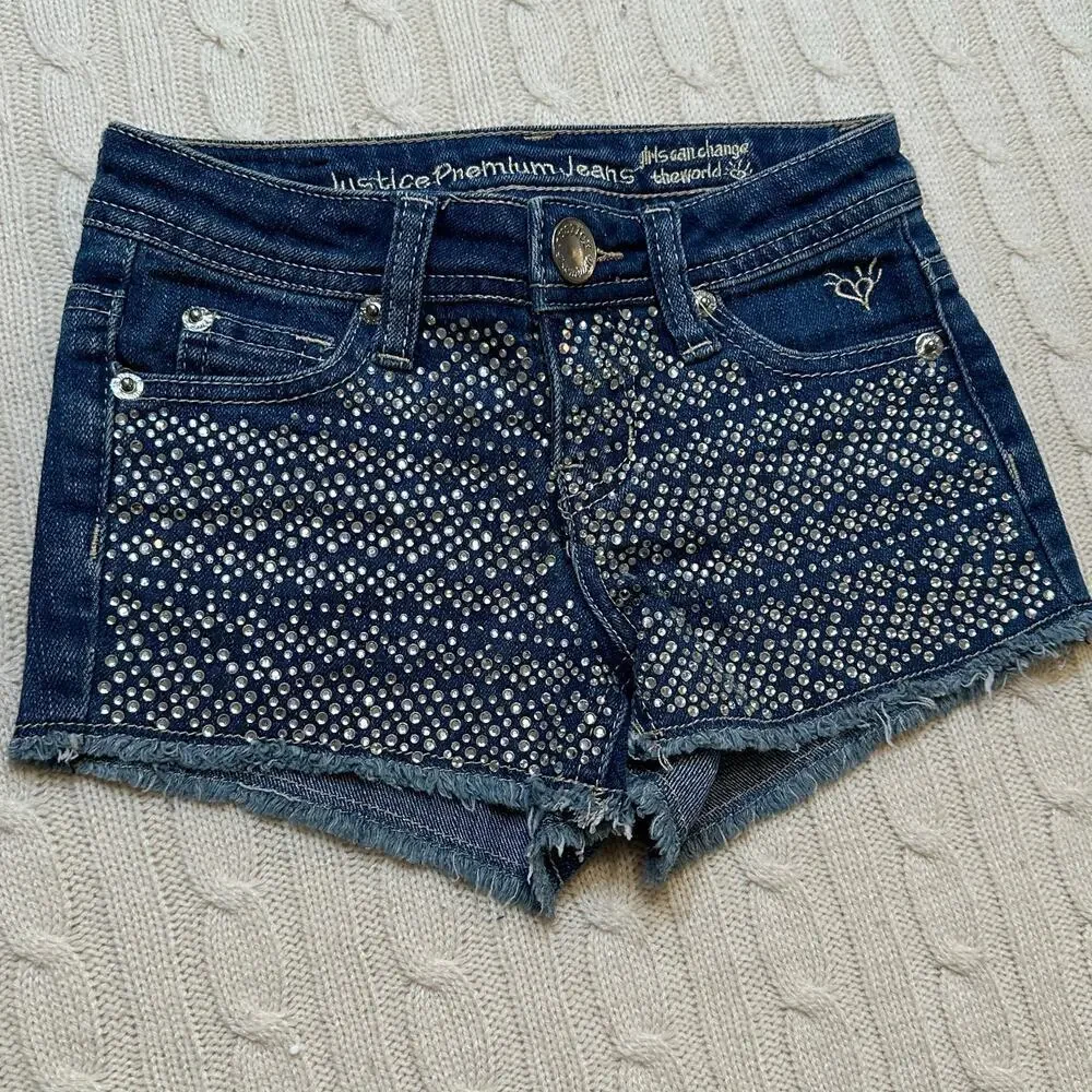 Rhinestone Denim Shorts sz 6 Jean Shorts embellished